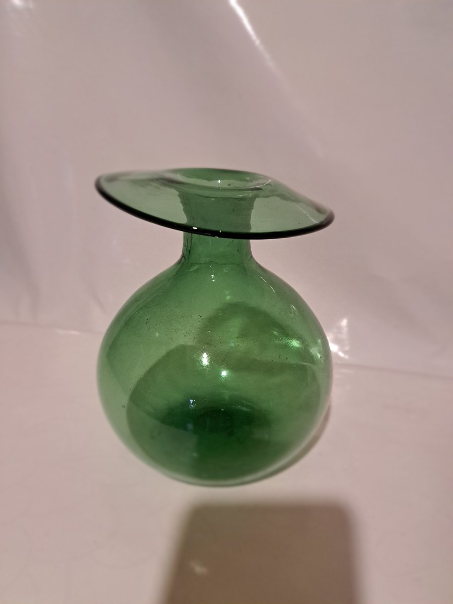 "saturn" Blown Glass Vase.  Nanny Still.