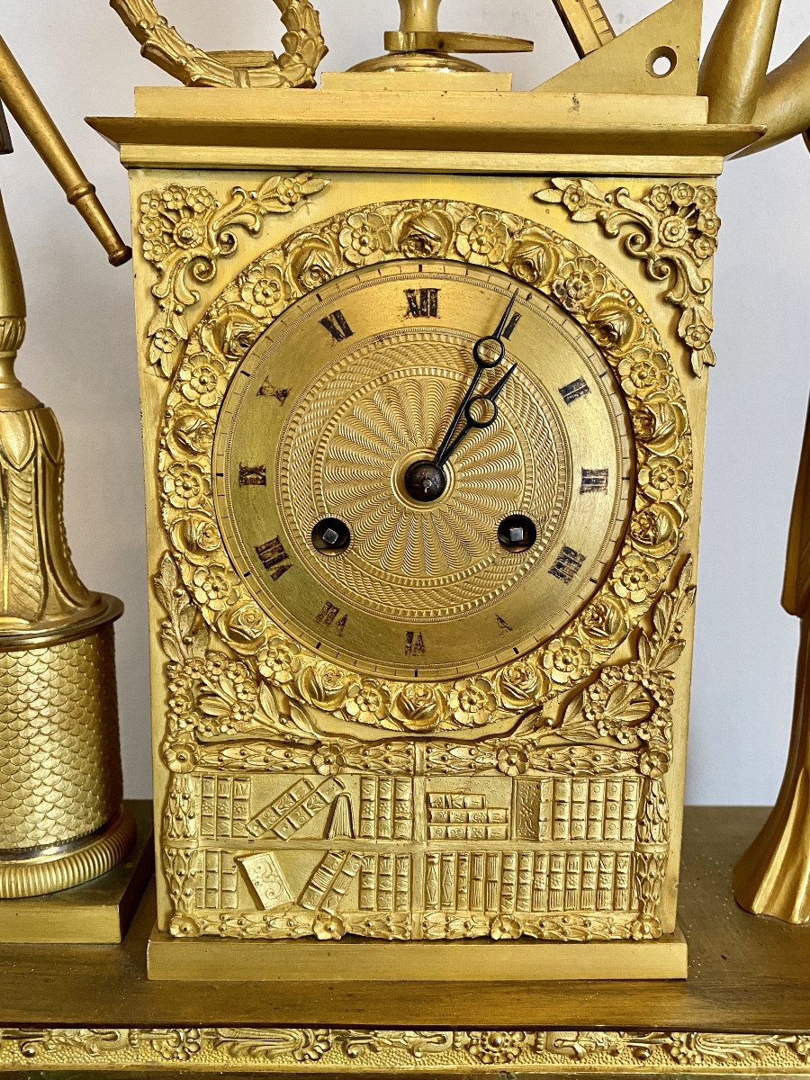 Pendule en bronze Allégorie de l’Astronomie Époque Empire-photo-3