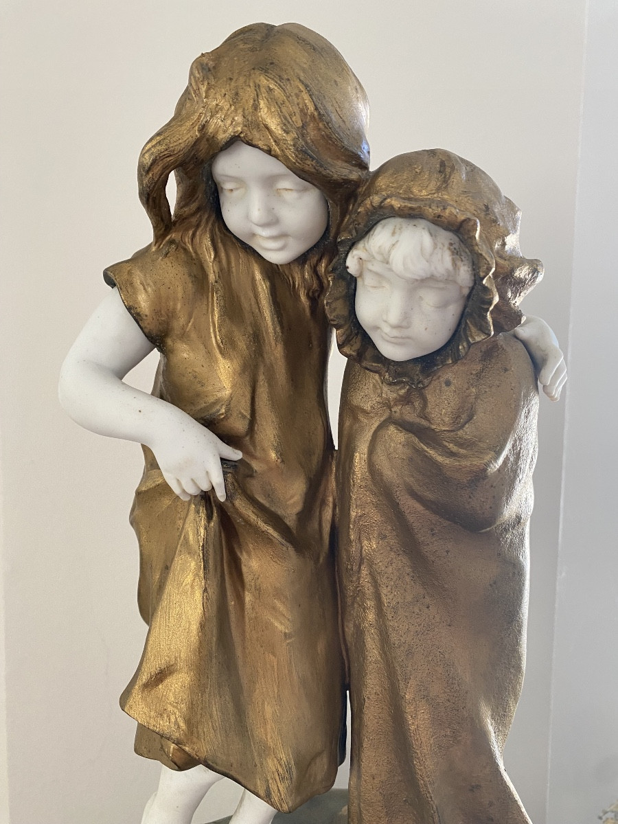 Mednat Sculpture With Little Girls 1900-photo-2