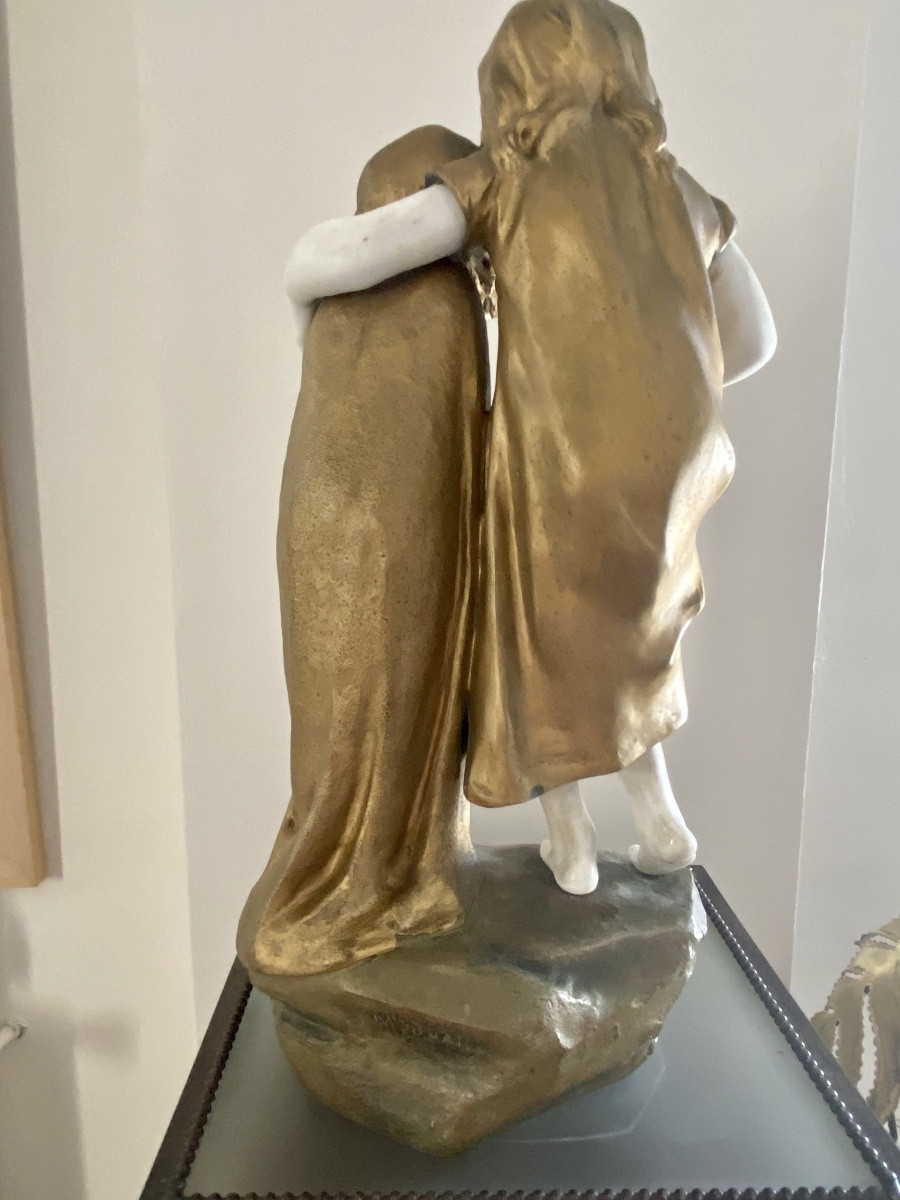 Mednat Sculpture With Little Girls 1900-photo-5