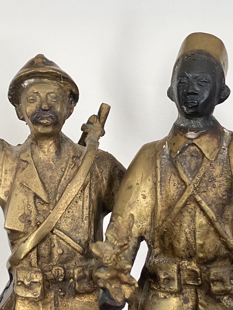 Senegalese Riflemen In Bronze Wamba Lomombia-photo-1