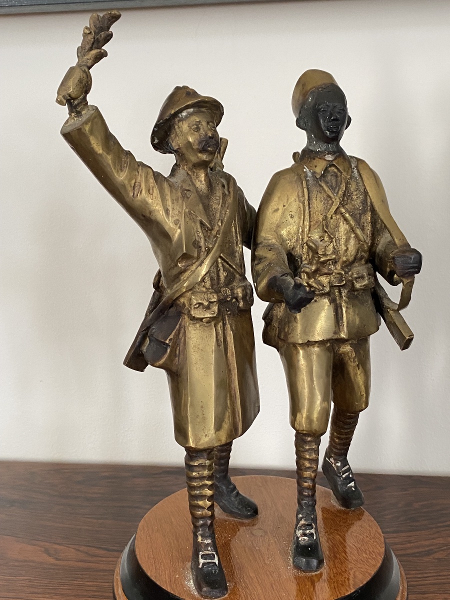 Senegalese Riflemen In Bronze Wamba Lomombia