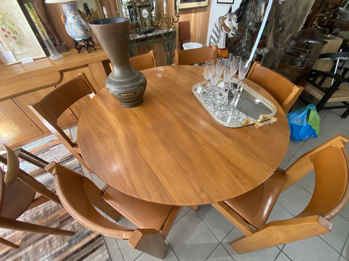 Luigi gorgoni une table et six chaises 1970