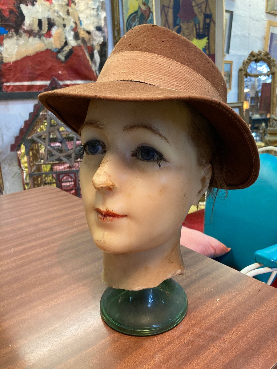 Wax Head Of A Woman - First Half Of The 20th Century 
