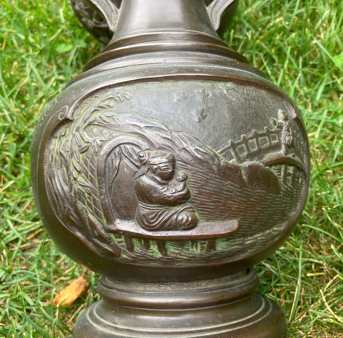 Pair Of Bronze Vases - Vietnam -asia-photo-2