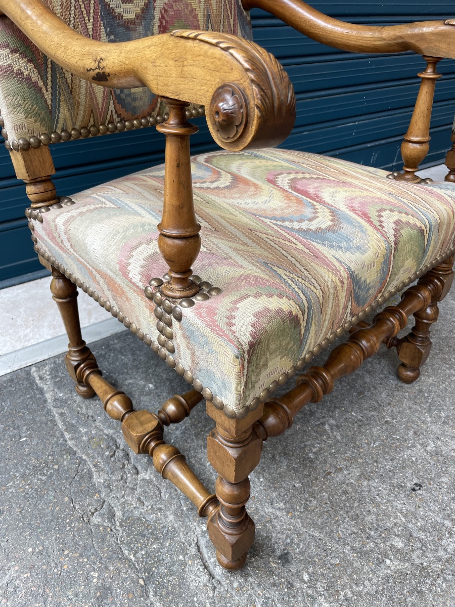 Seats -photo-2