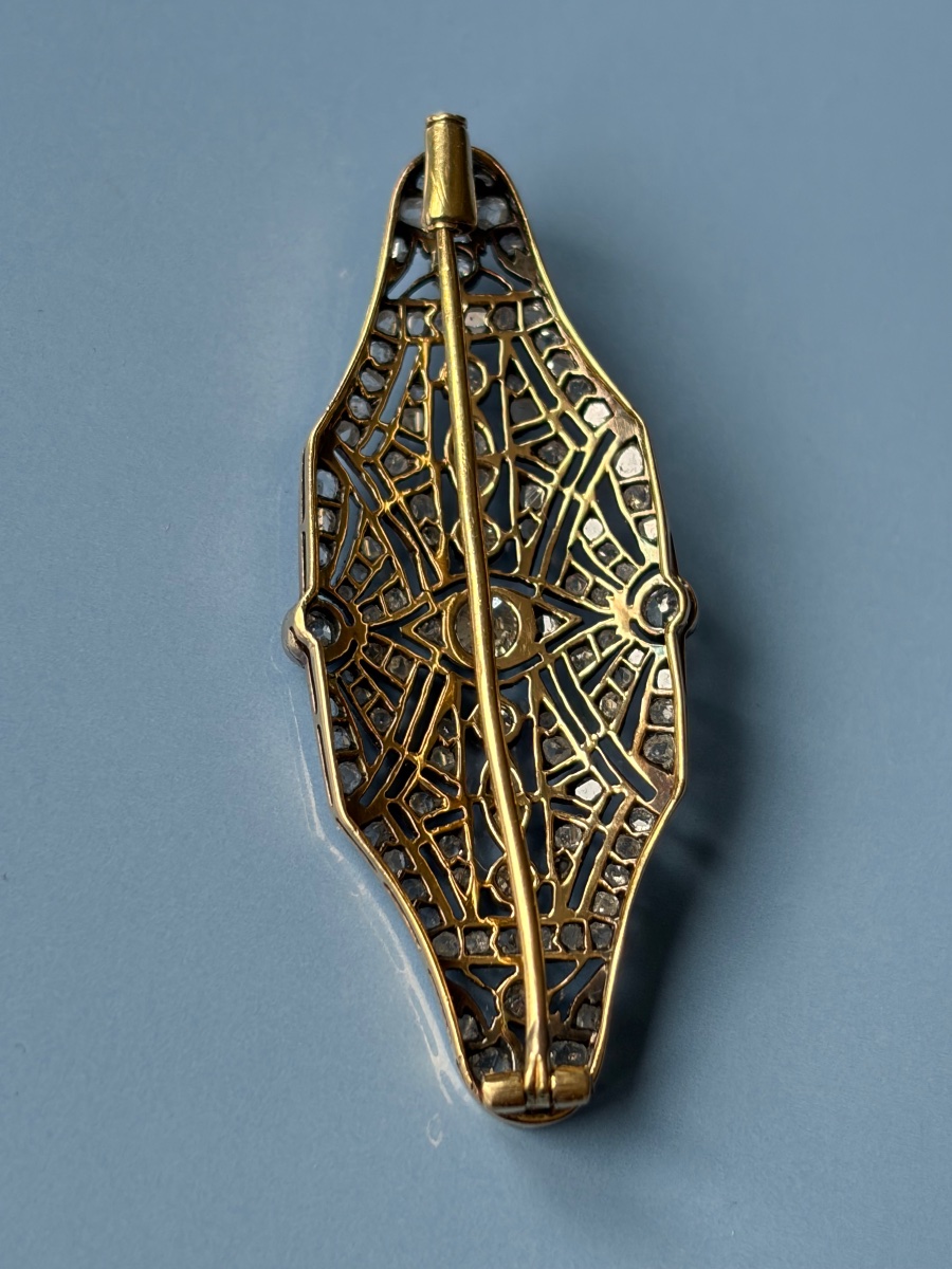 Broche Art déco, or 18 carats et platine, diamants taille ancienne-photo-3