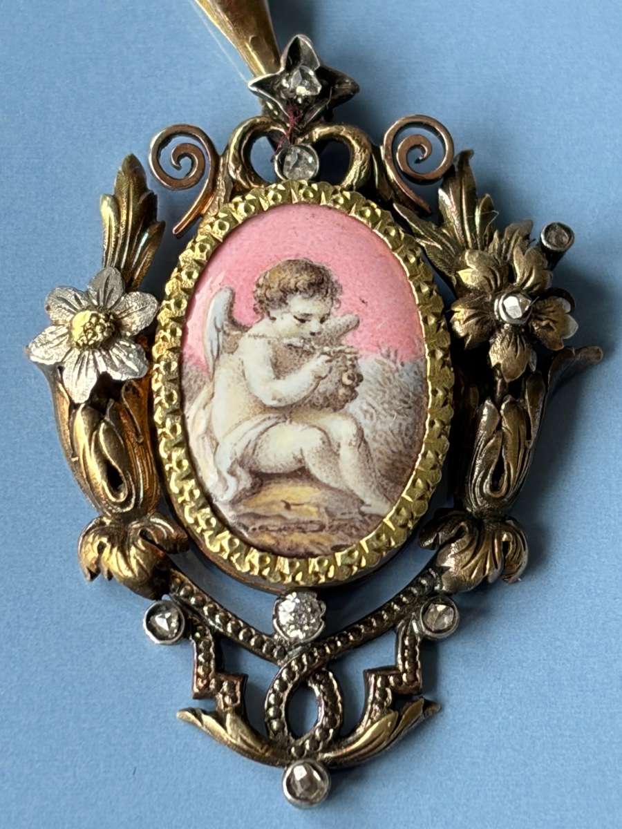 Pendentif Cupidon, émail, or 750, diamants taille rose-photo-2