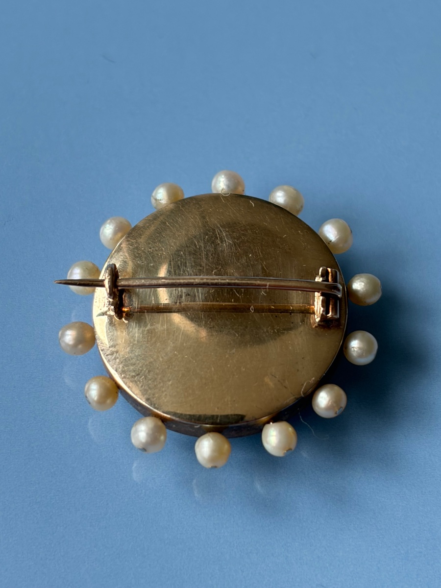 Broche victorienne en émail à deux cœurs, diamants taille rose et perles de rivière, or 14 cara-photo-4