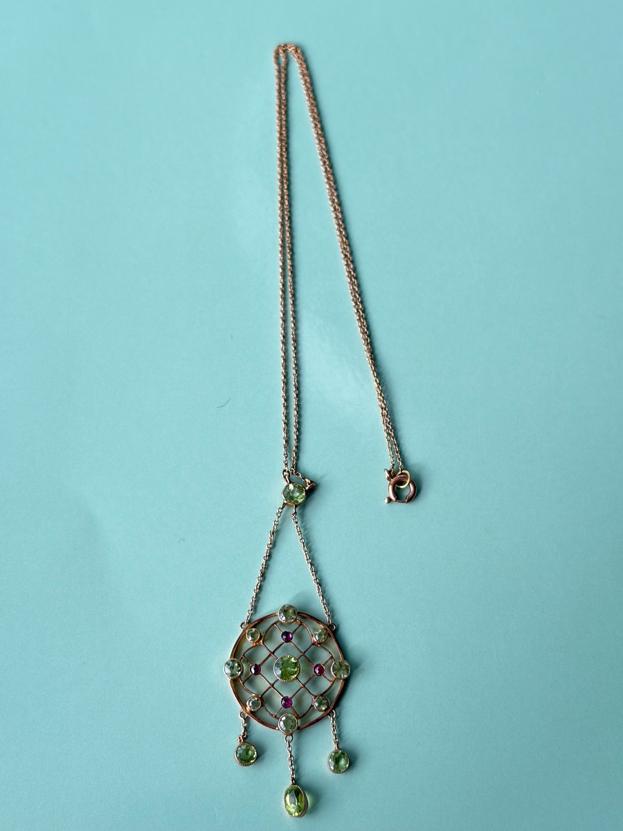 A 9-karat Gold Necklace In The Victorian And Art Nouveau Styles, Set With Peridots.-photo-3