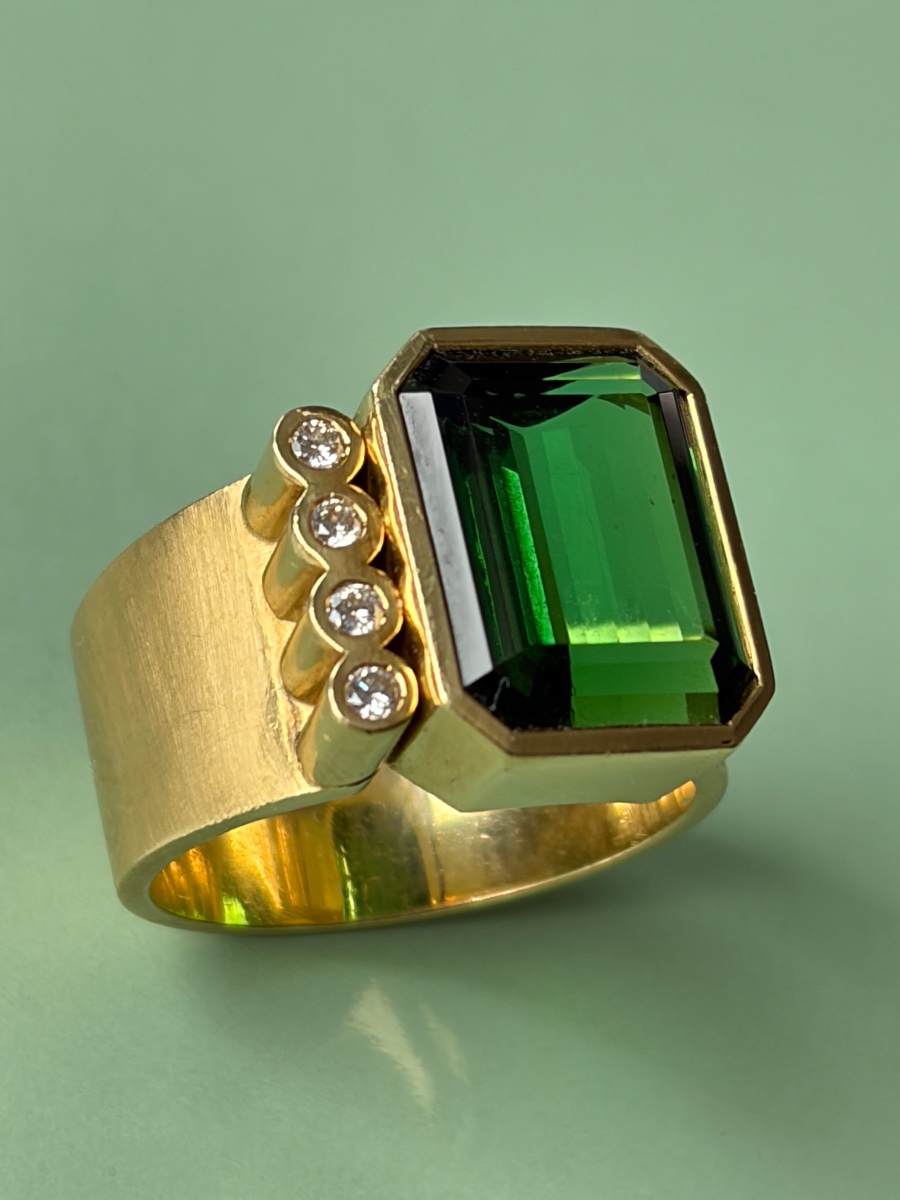Bague en or 750, tourmaline verte et diamants-photo-2