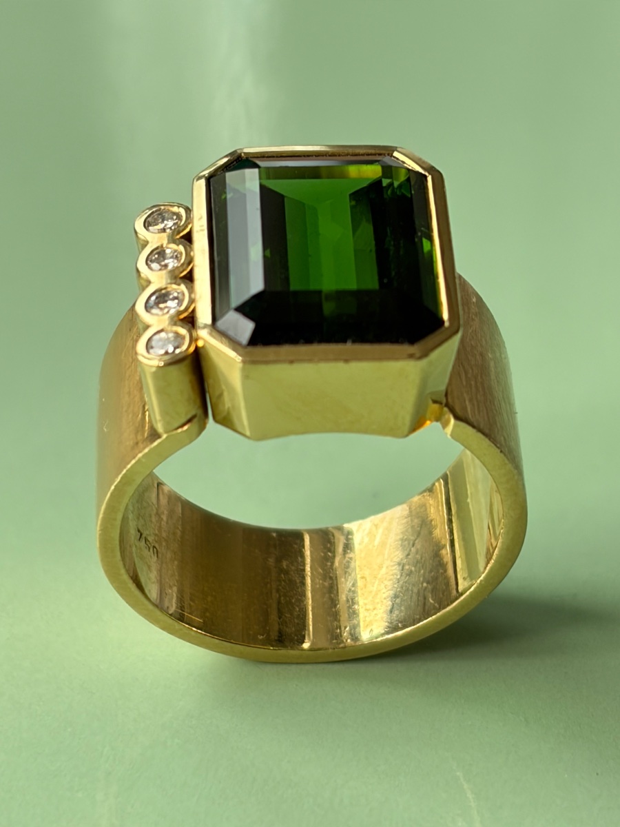 Bague en or 750, tourmaline verte et diamants-photo-4