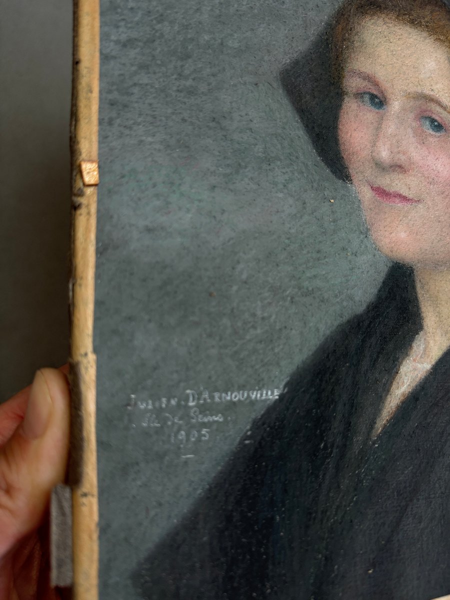 Julien Champagne dit d'Arnouville (1877-1932), Portrait de Bretonne de l'Ile de Sein, pastel-photo-1