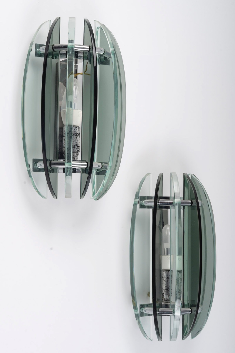 Paire d’appliques murales italiennes vintage de Veca  en verre épais et chrome- Années 60 -70-photo-2