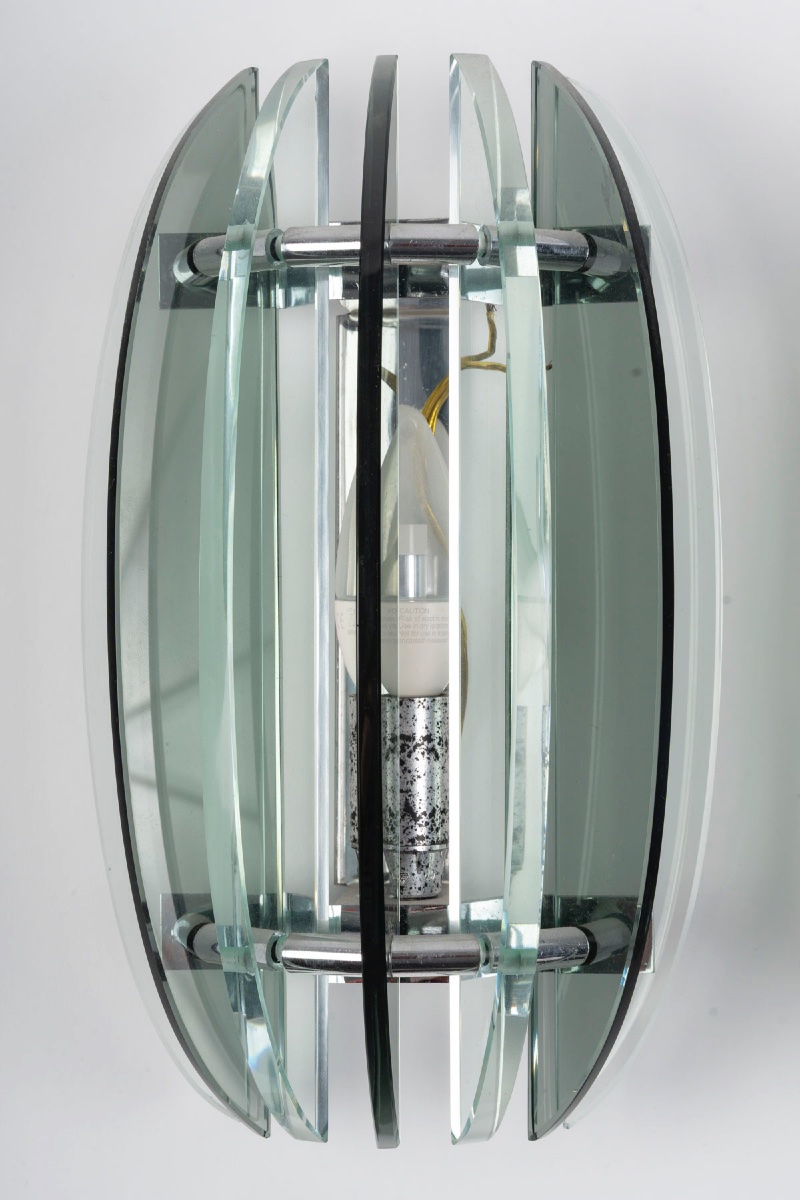Paire d’appliques murales italiennes vintage de Veca  en verre épais et chrome- Années 60 -70-photo-2