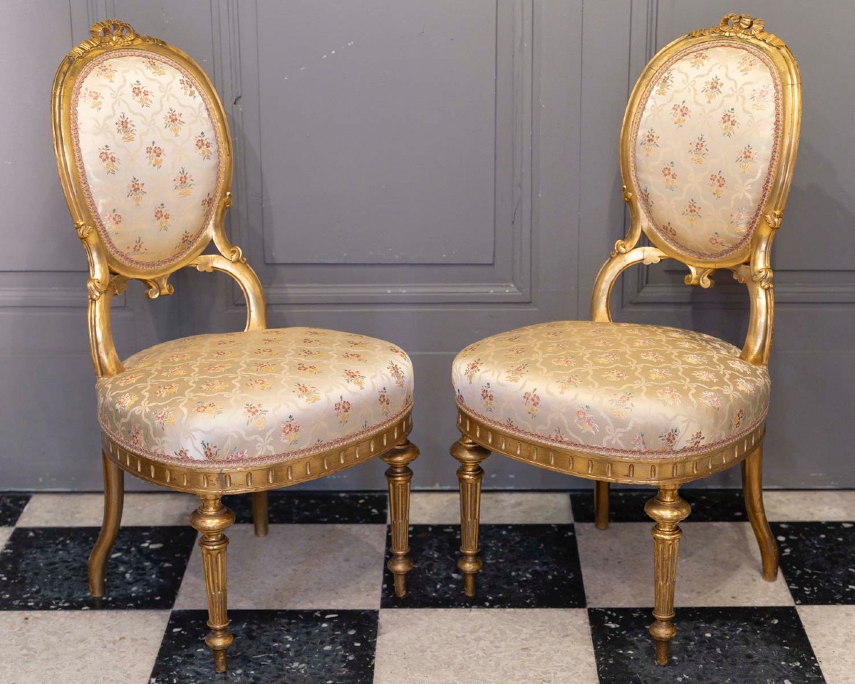 Deux petites chaises de musicien en bois doré  sculpté- Travail italien du XIXème siècle.-photo-2