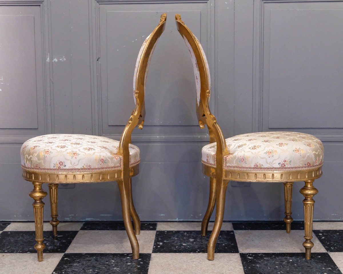 Deux petites chaises de musicien en bois doré  sculpté- Travail italien du XIXème siècle.-photo-2