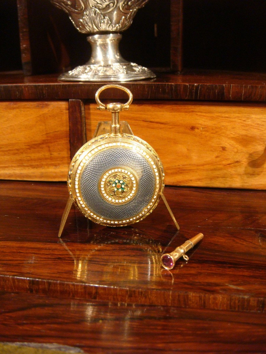 Women's Pocket Watch In Enameled Gold - Louis XVI Period
