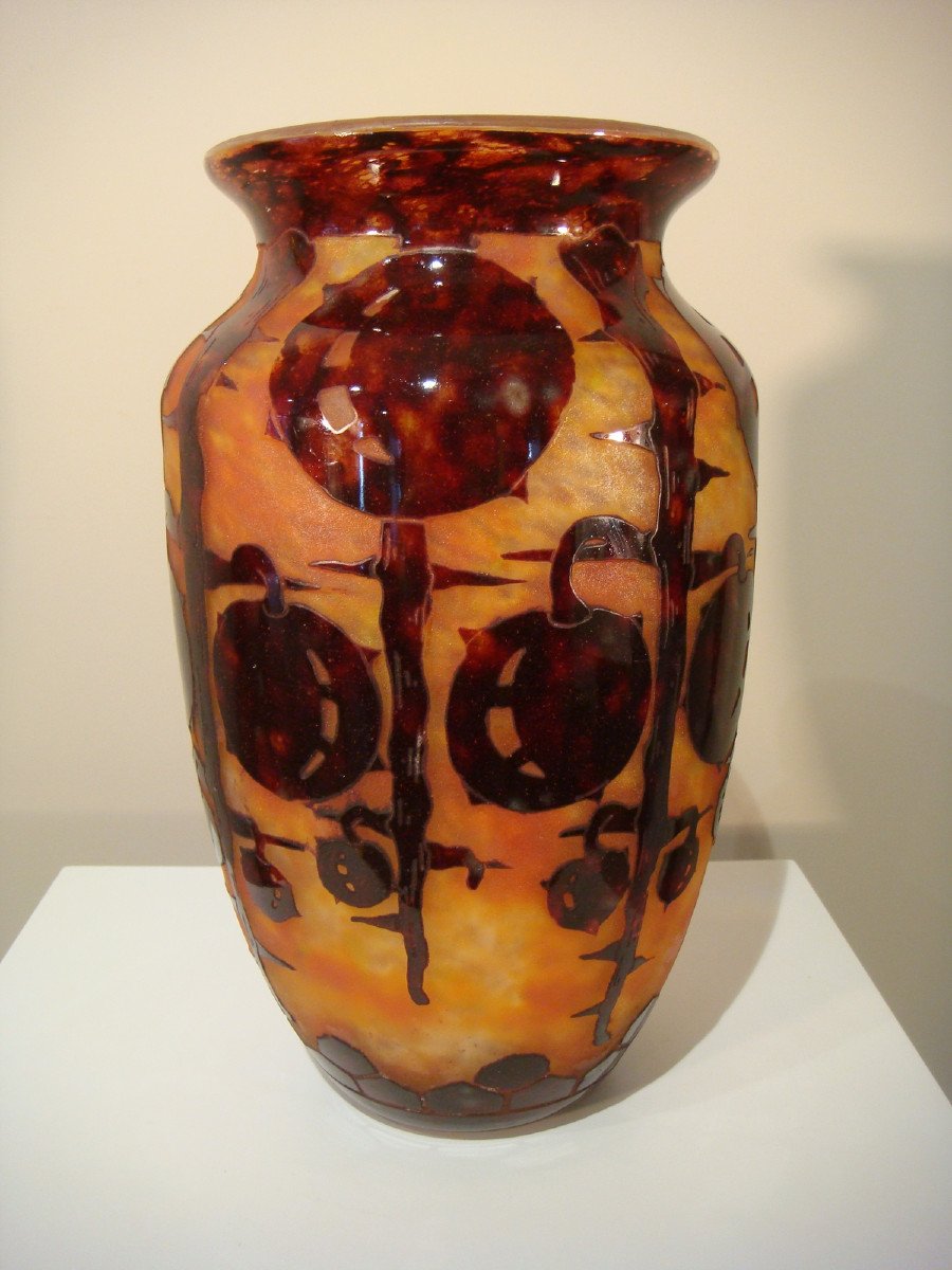 Vase With Chestnuts French Glass Period Circa 1900 -photo-3