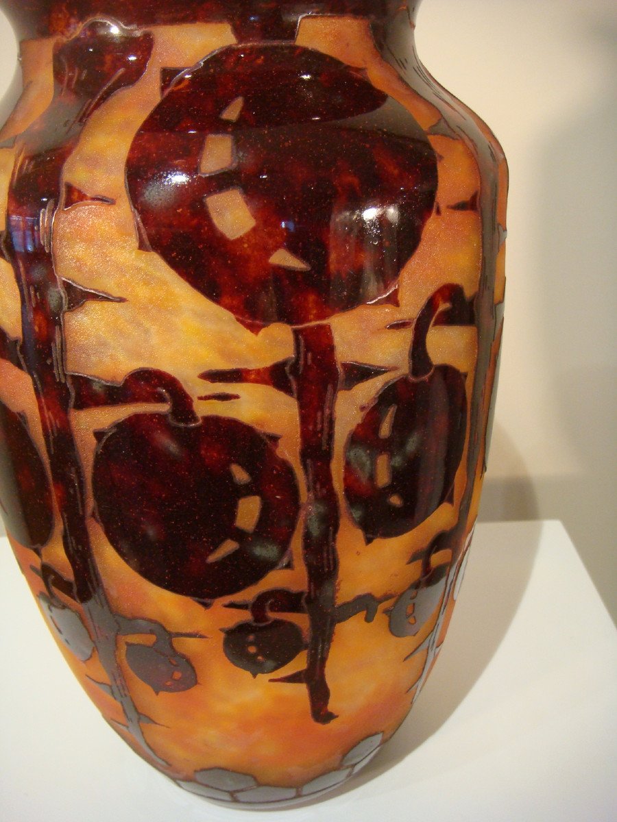 Vase With Chestnuts French Glass Period Circa 1900 -photo-4