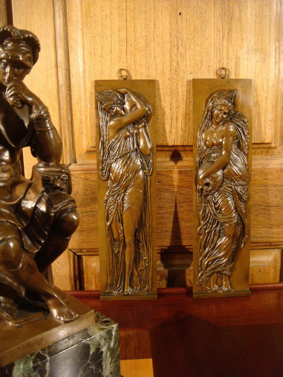 Femmes A L’antique Par Ferdinand Barbedienne Epoque Second Empire
