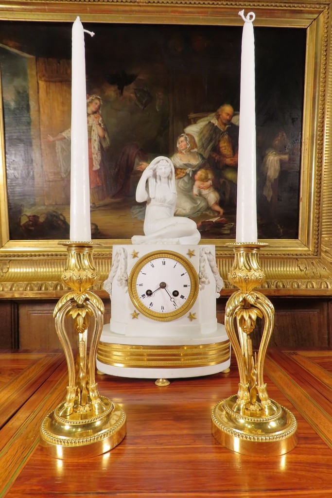 PAIRE DE BOUGEOIRS LAMPES EN BRONZE DORE Style Louis XVI 