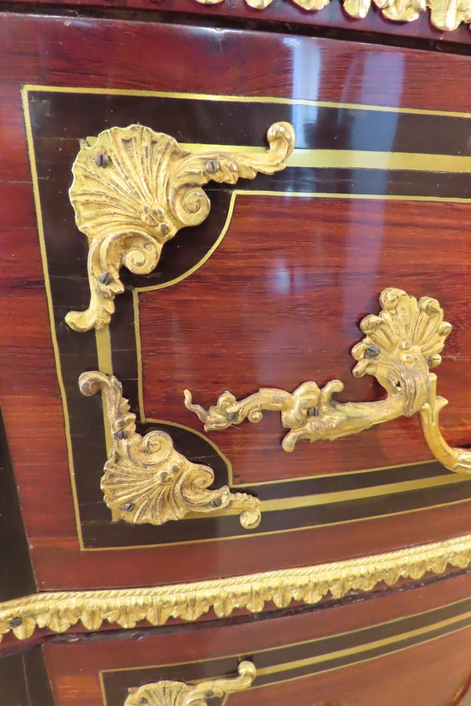 COMMODE REGENCE EN ARBALETE ET BRONZE DORE Epoque début XVIII ème-photo-3