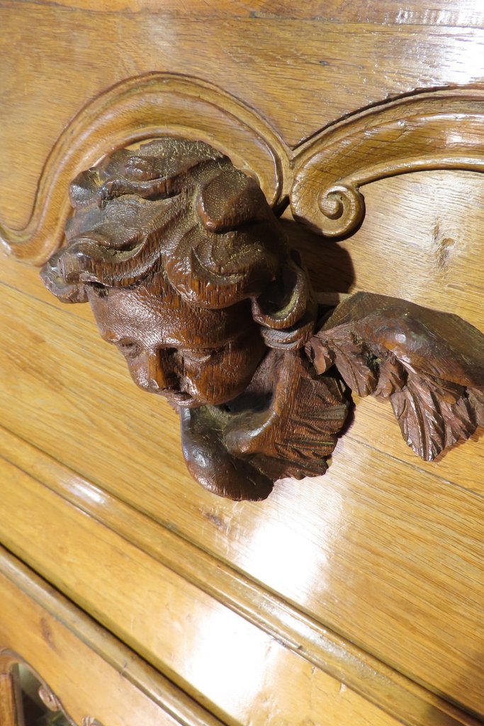 PAIRE DE TETES D’ANGES EN BOIS SCULPTE Epoque fin XVIII ème Siècle.-photo-6