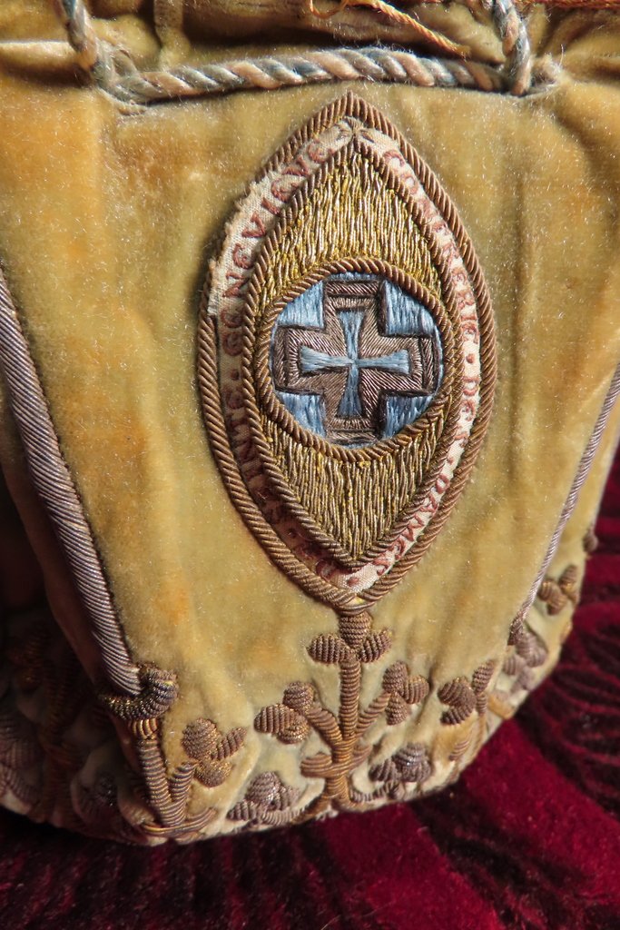 Chaplain Purse Brotherhood Of The Ladies Of Saint Genevieve 18th Century-photo-2