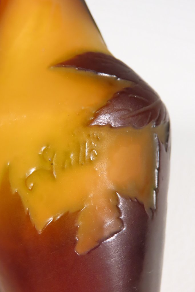 GALLE VASE FUSILFORME A DECOR DE FEUILLES DE CHATAIGNIER Epoque vers 1900 -photo-3