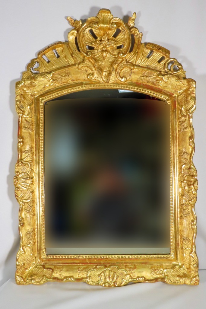 Giltwood Mirror With Shell Motifs, Regency Period 