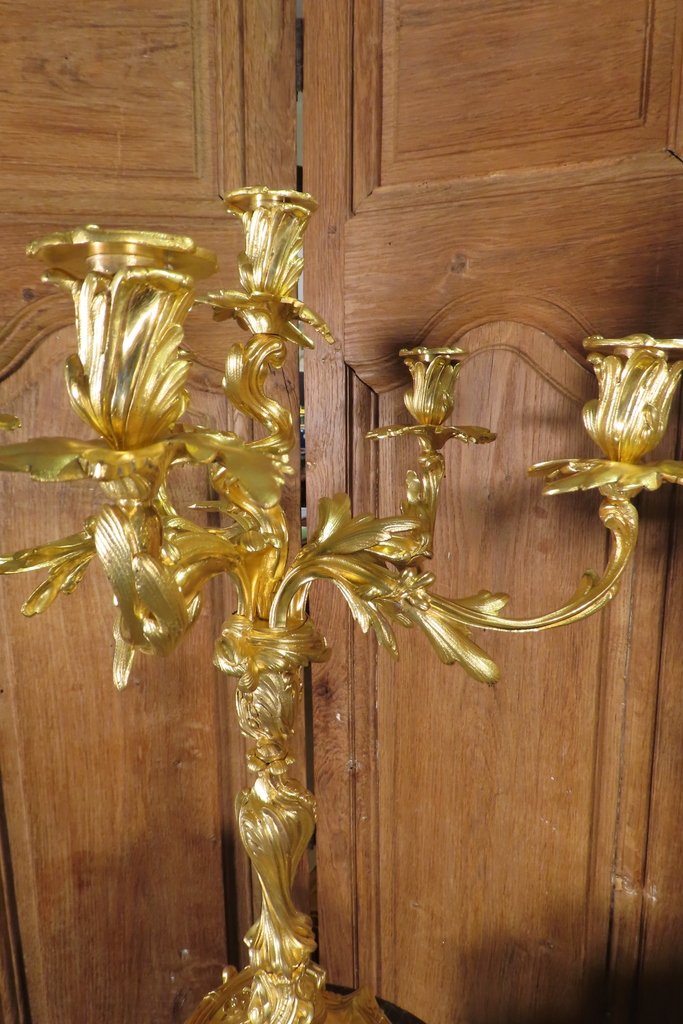 PAIRE DE CANDELABRES ROCAILLE EN BRONZE DORE Epoque Napoléon III -photo-1