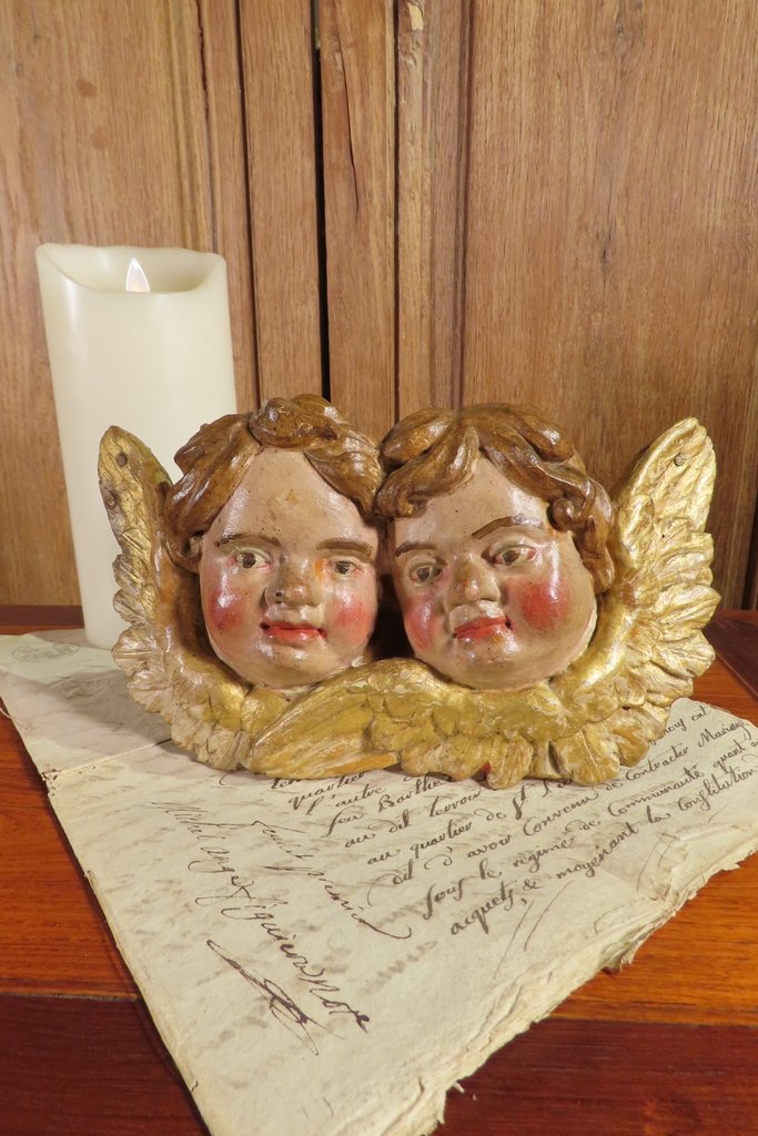 PAIRE DE PETITS ANGES EN BOIS SCULPTE POLYCHROME Epoque XVIII ème Siècle -photo-8