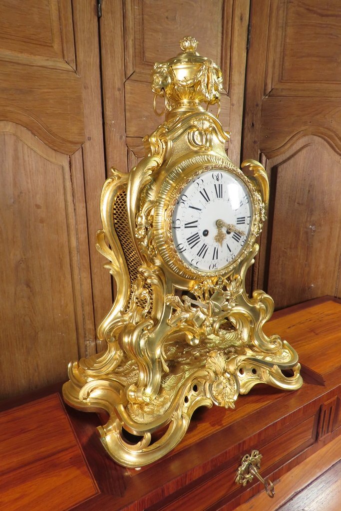 Louis XV Style Gilt Bronze Cartel Clock, Second Empire Period -photo-3