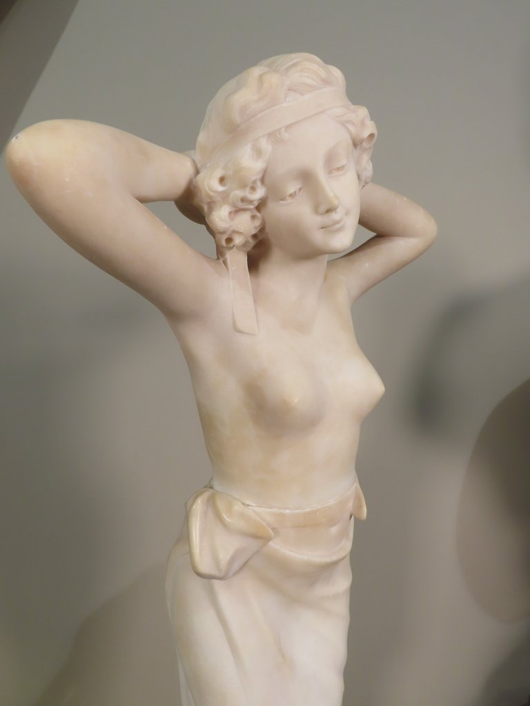 SCULPTURE FEMME DESHABILLEE EN ALBATRE Epoque vers 1900 -photo-3