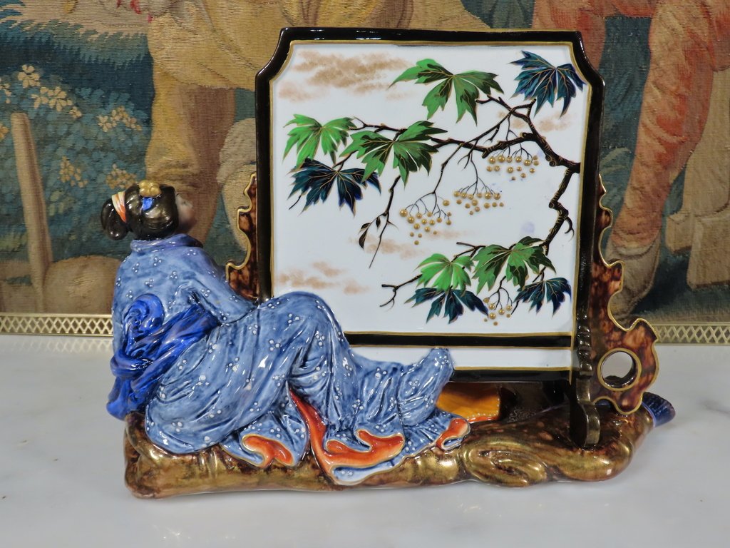 SCULPTURE A DECOR EXTREME ORIENT VASE EN FAIENCE Epoque fin XIX ème -photo-1