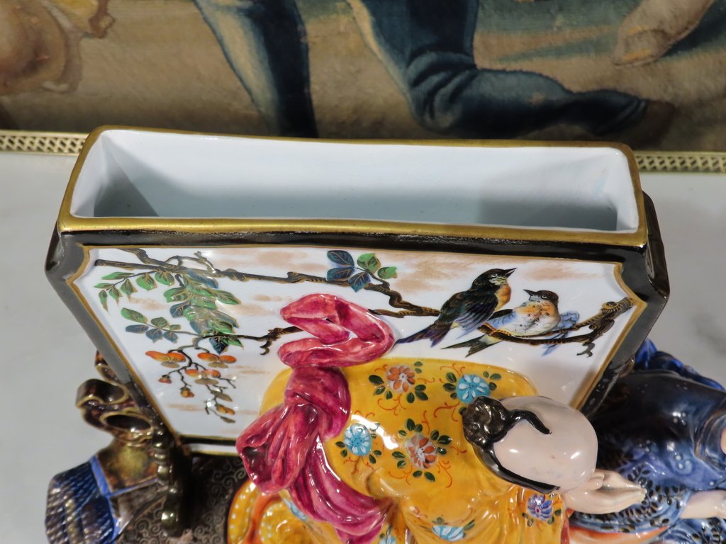 SCULPTURE A DECOR EXTREME ORIENT VASE EN FAIENCE Epoque fin XIX ème -photo-6