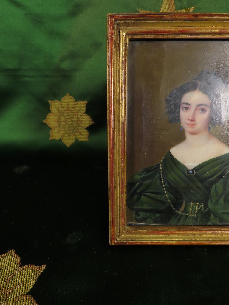 MINIATURE JEUNE FEMME AUX BIJOUX Epoque Louis Philippe -photo-5