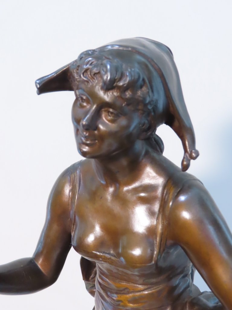 SCULPTURE EN BRONZE JEUNE FEMME AU MASQUE  Henri Emile Allouard -photo-3