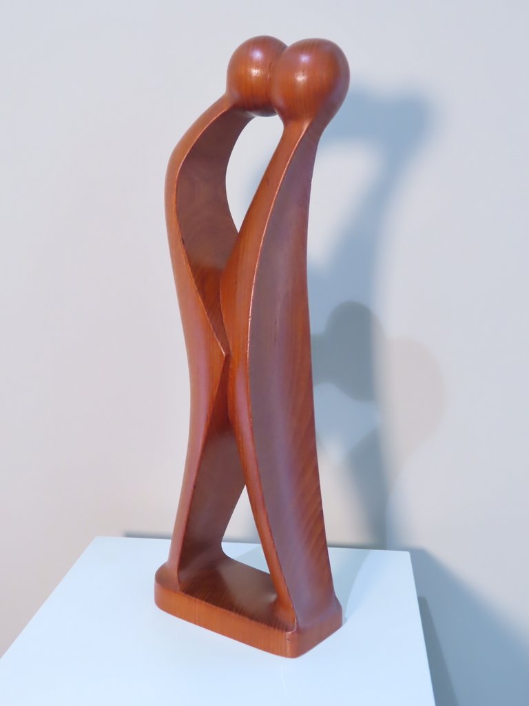 Wooden Sculpture *the Kiss* By Simon Randers, Denmark -photo-3