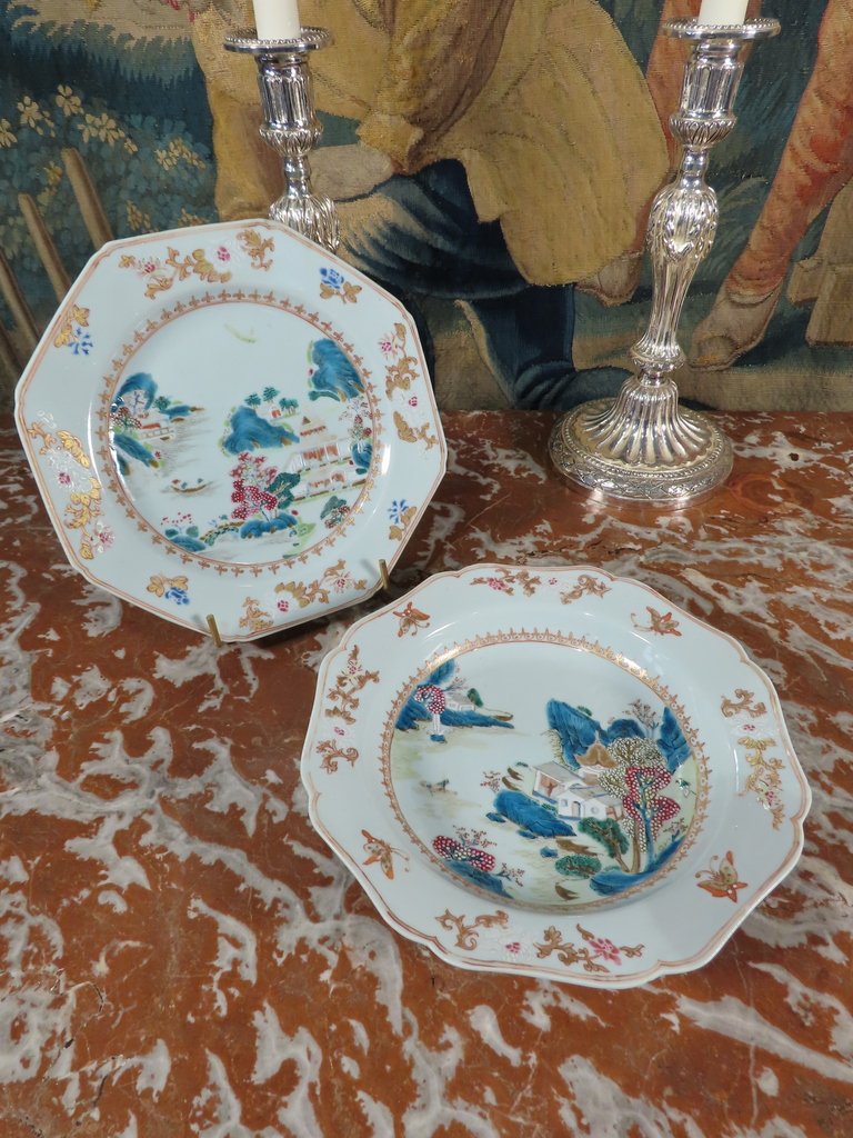 PAIRE ASSIETTES EN PORCELAINE DE LA COMPAGNIE DES INDES Epoque XVIII ème Siècle -photo-2