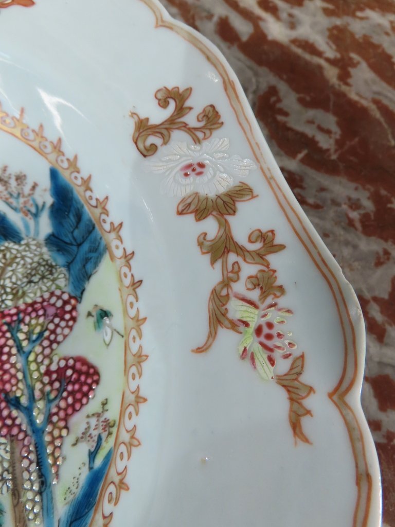 PAIRE ASSIETTES EN PORCELAINE DE LA COMPAGNIE DES INDES Epoque XVIII ème Siècle -photo-2
