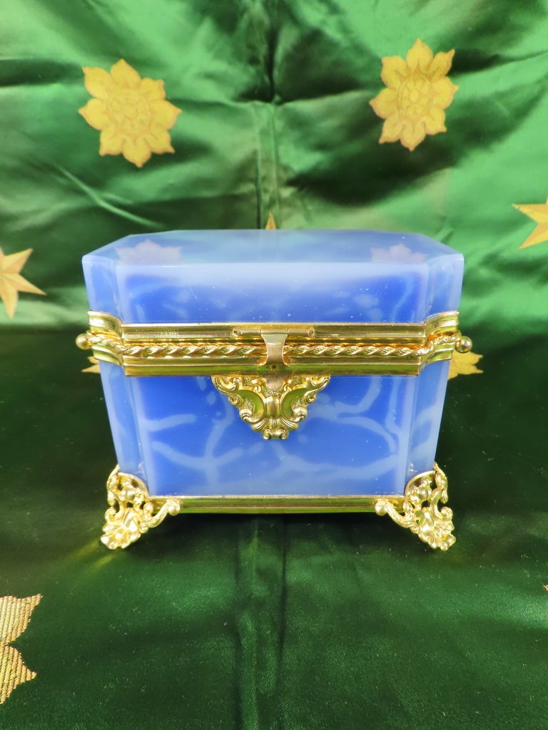 BOITE COFFRET EN OPALINE BLEU Epoque Second Empire -photo-2