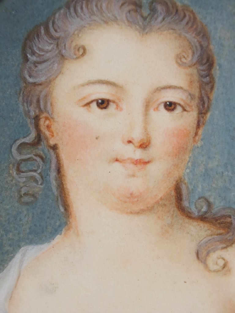 MINIATURE GOUACHE PORTRAIT D’UNE JEUNE FEMME Epoque XVIII ème -photo-1