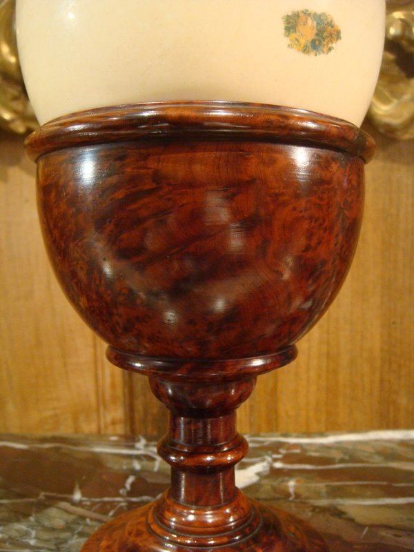 Pair Of Chalice Cups In Thuja And Ostrich Egg-photo-1