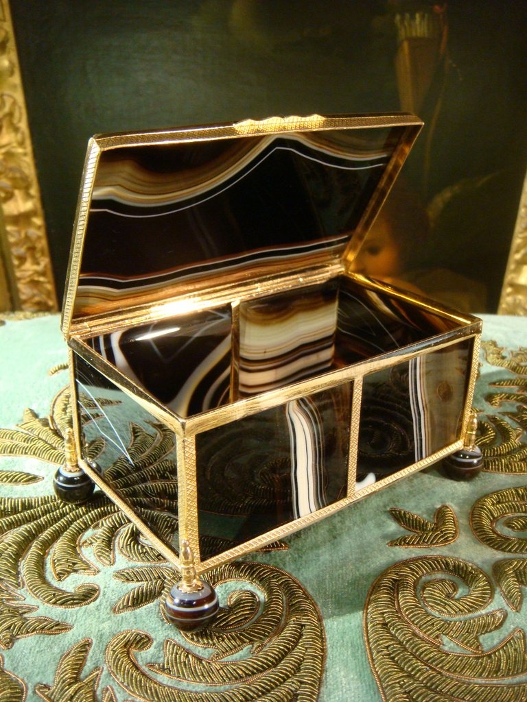 Coffret Rectangulaire En Agathe Et Laiton Doré - Epoque XIX ème -photo-3