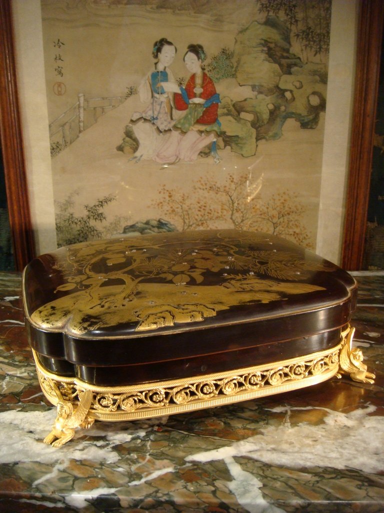 Lacquer Box With Gilt Bronze Mount