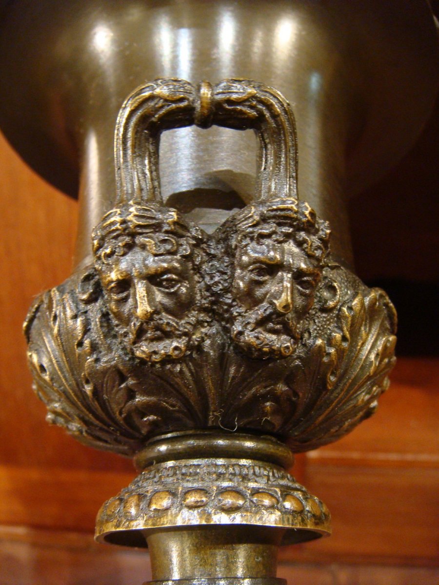 Pair Of Bronze Casseroles With Medici Vases-photo-3