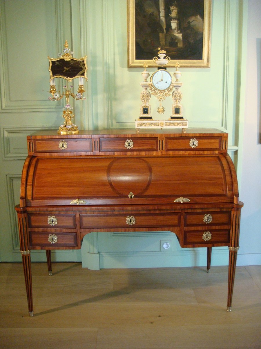 Cylinder Desk In Stamped Marquetry - Louis XVI Period