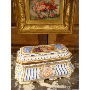 Boite Coffret En Porcelaine Peinte Paris Epoque Second Empire 